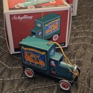 EUC VTG Schylling Delivery Truck Ornament